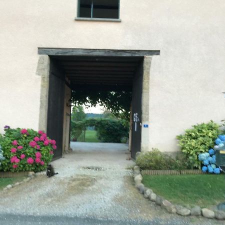 Gite Du Paradis Vieuzos Экстерьер фото