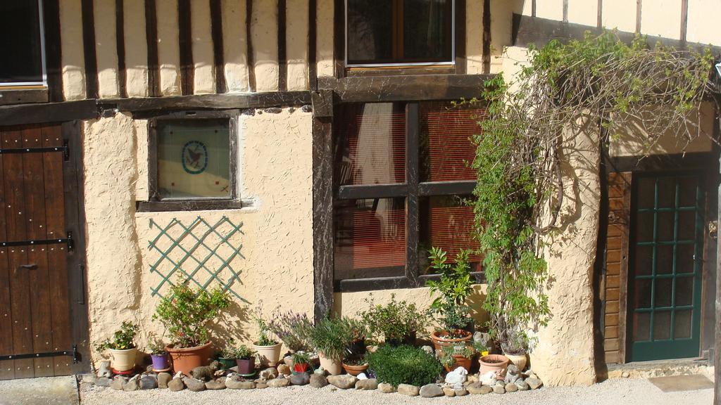 Gite Du Paradis Vieuzos Экстерьер фото